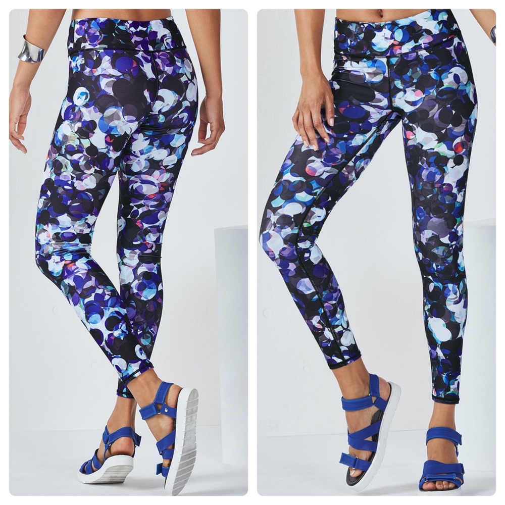 NWT Fabletics Salar PowerHold Printed Leggings XS